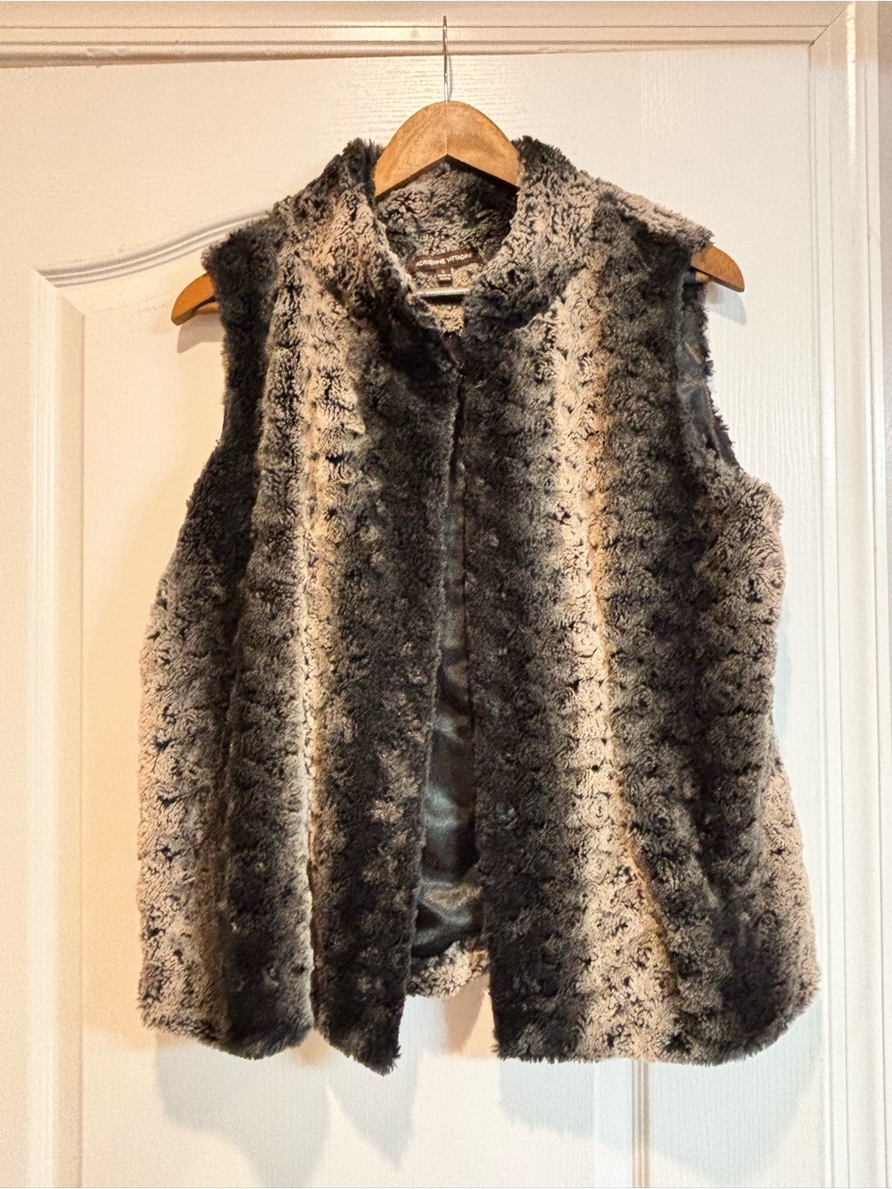 Adrienne Vittadini Faux Fur Vest in Black and Gray